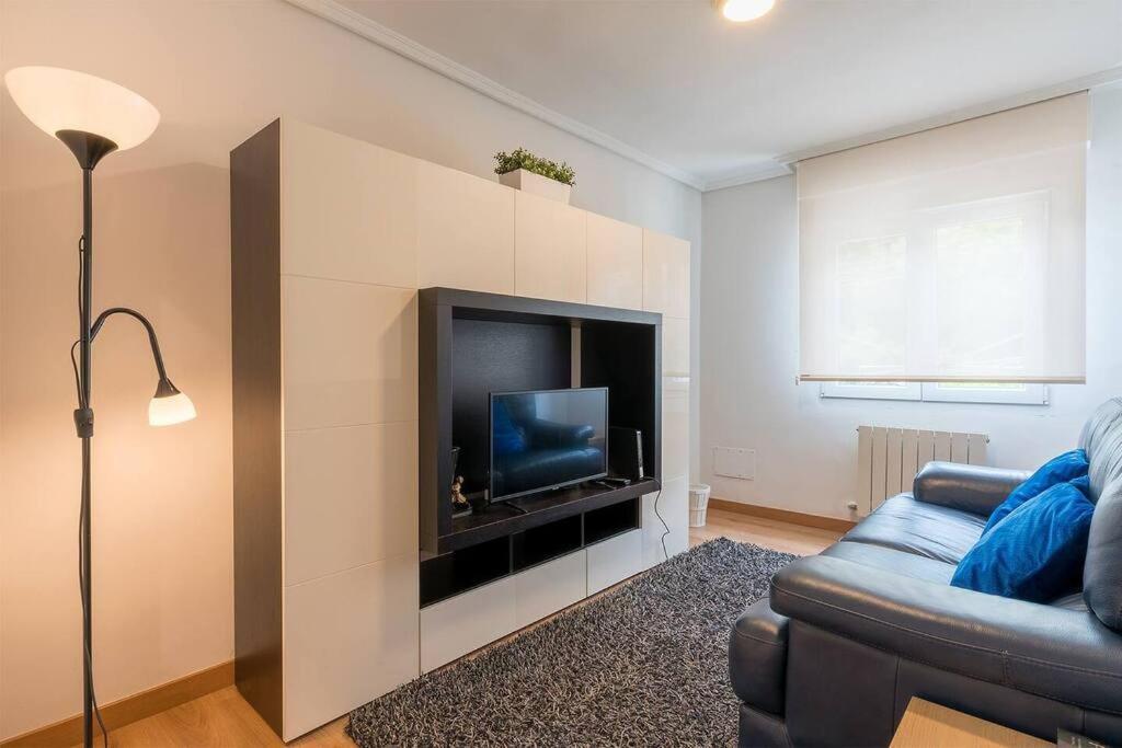 Vt En La Ribera De Bilbao Apartment Exterior foto