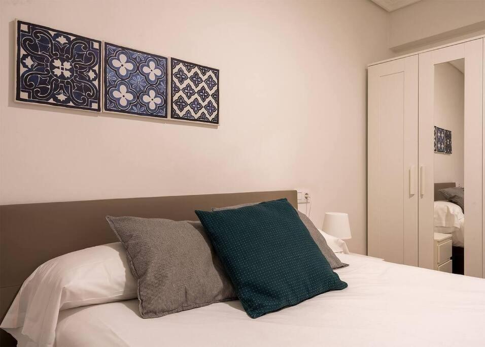 Vt En La Ribera De Bilbao Apartment Exterior foto